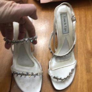 Satin dyeable bridal shoes